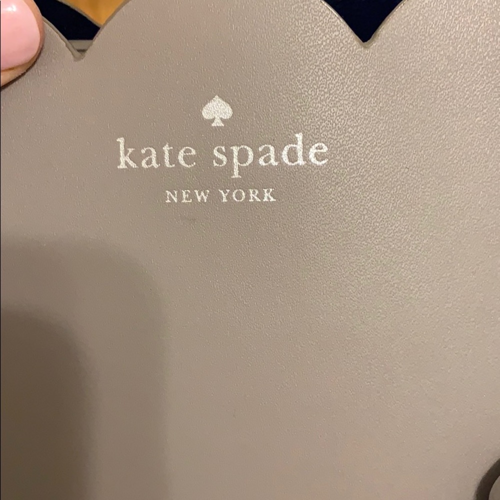 Kate Spade tote - Picture 2 of 12
